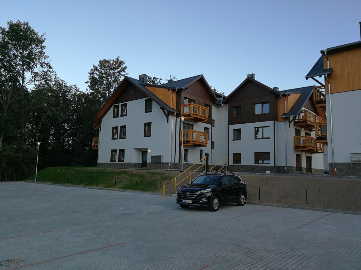 Apartament A7 스클라르스카포렘바 외부 사진